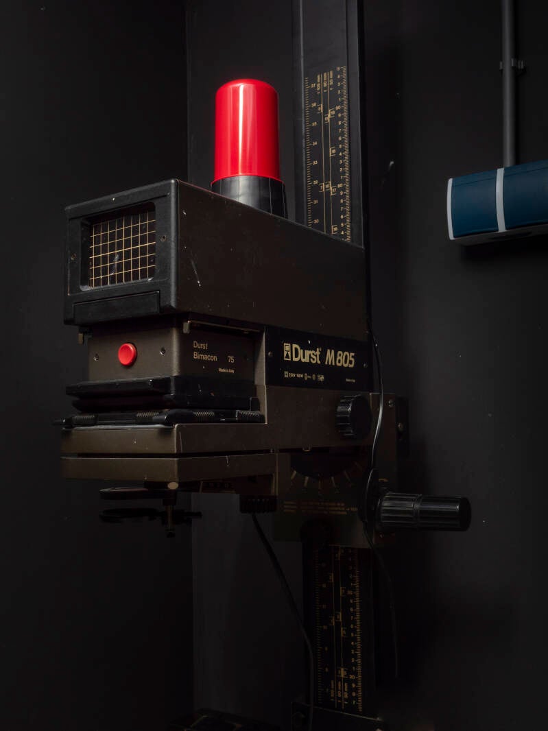 Black and White Darkroom Printing Session — Doka Americaine
